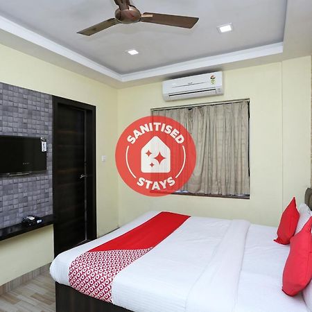 Oyo 7790 Hotel Royal Height Calcutta Extérieur photo