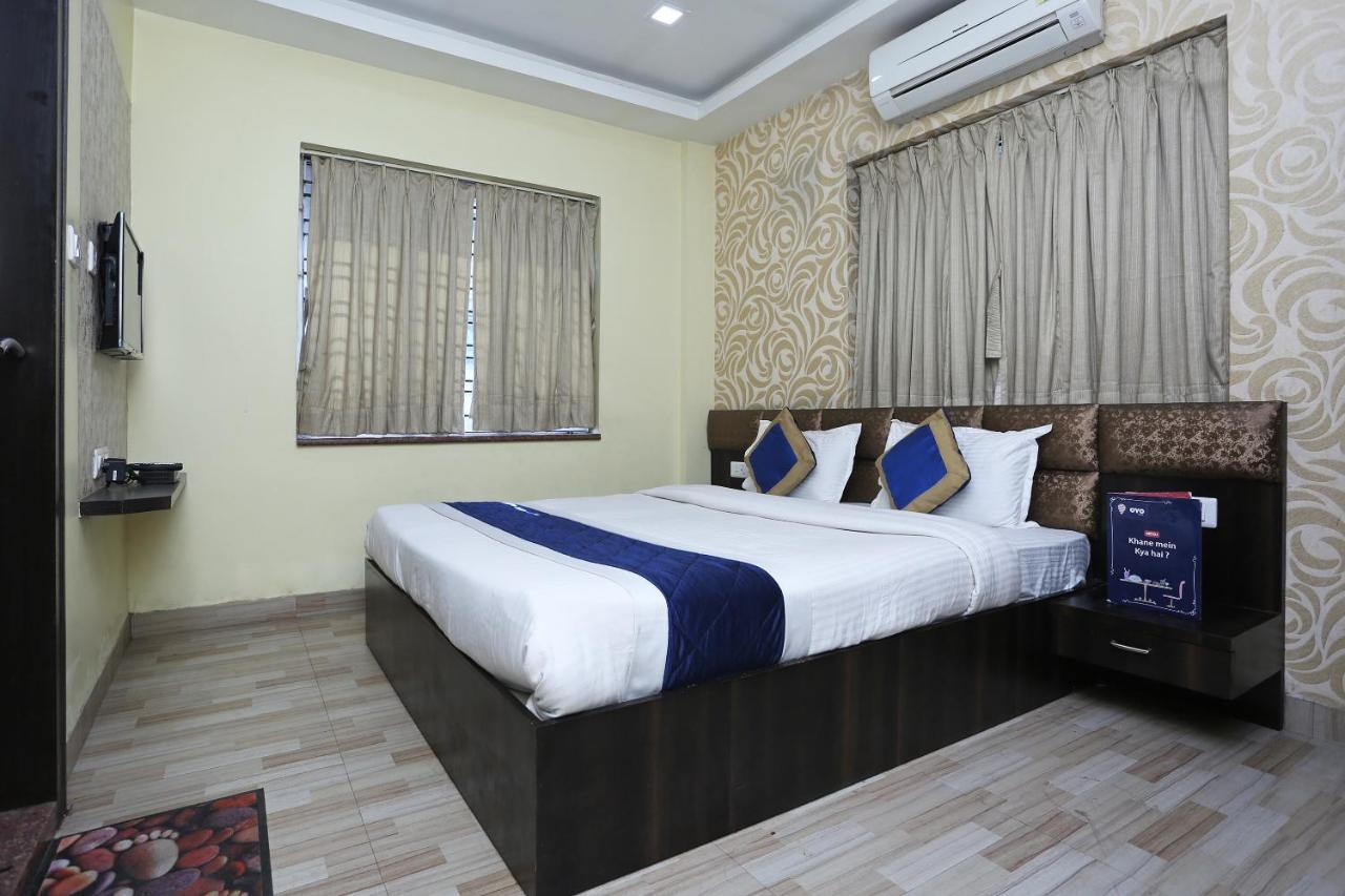 Oyo 7790 Hotel Royal Height Calcutta Extérieur photo