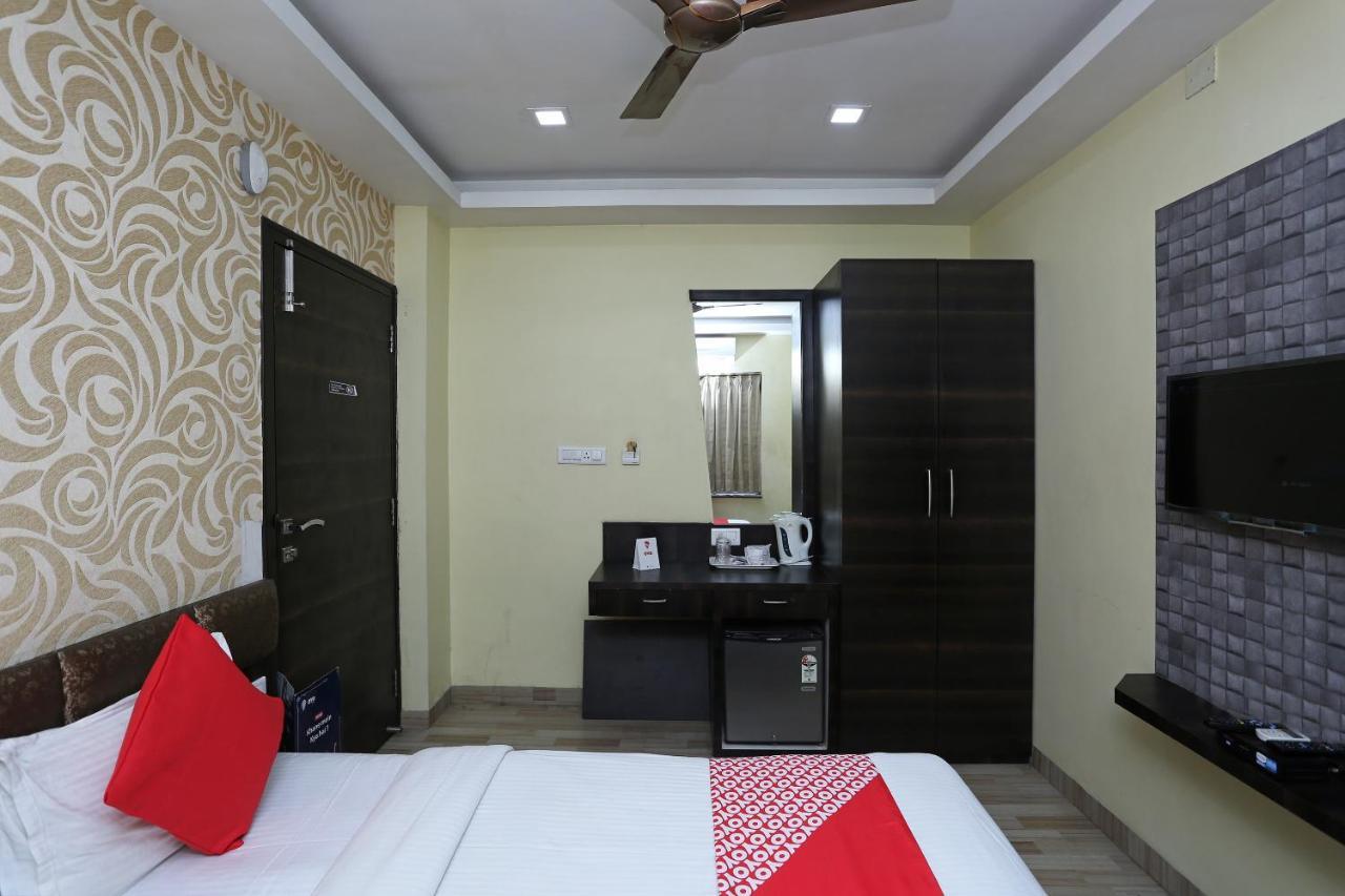 Oyo 7790 Hotel Royal Height Calcutta Extérieur photo