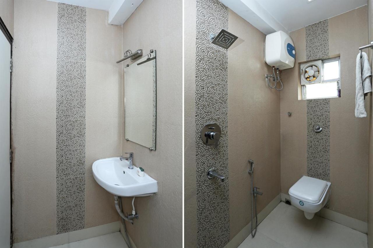 Oyo 7790 Hotel Royal Height Calcutta Extérieur photo